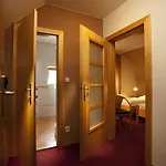 Kravi Hora Hotel