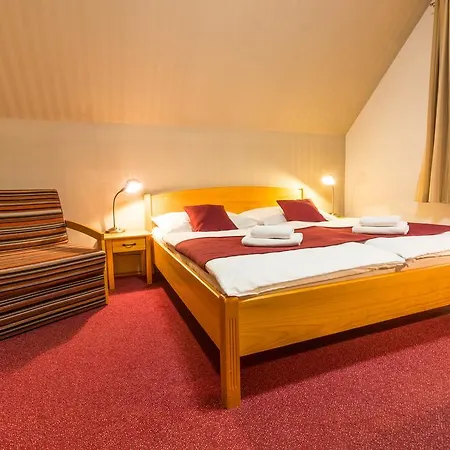 Kravi Hora 4* Boretice